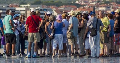 Merkely: a horvátországi vakációzás miatt is jött hamarabb a járvány második hulláma