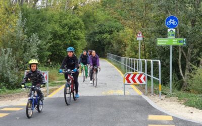 Átadták a Budapest és Szentendre között épült kerékpárutat