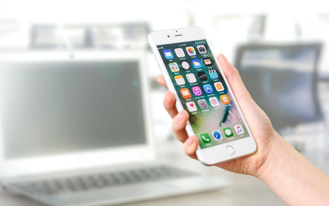 Hogyan védhetjük ki, hogy mobiltelefonjainkat lehallgatásra használják?