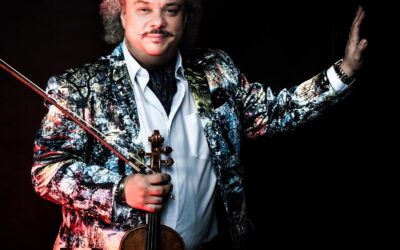 Egy templomban tart világpremiert Roby Lakatos – A mikepércsi lelkész kulturális missziója