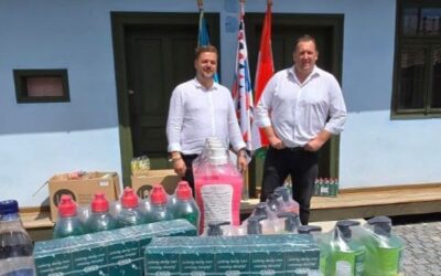 Székelyföldi iskolásokat támogat a magyar Caola