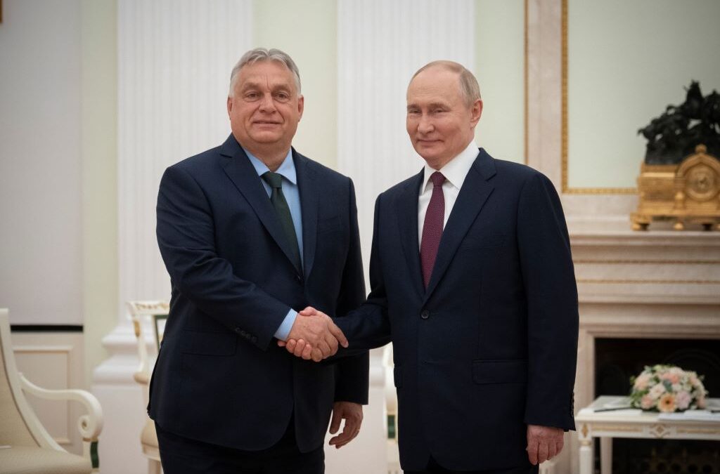Putyinhoz ment Moszkvába Orbán