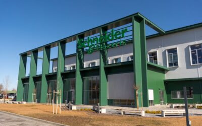 44 millió eurós beruházást valósít meg Dunavecsén a Schneider Electric