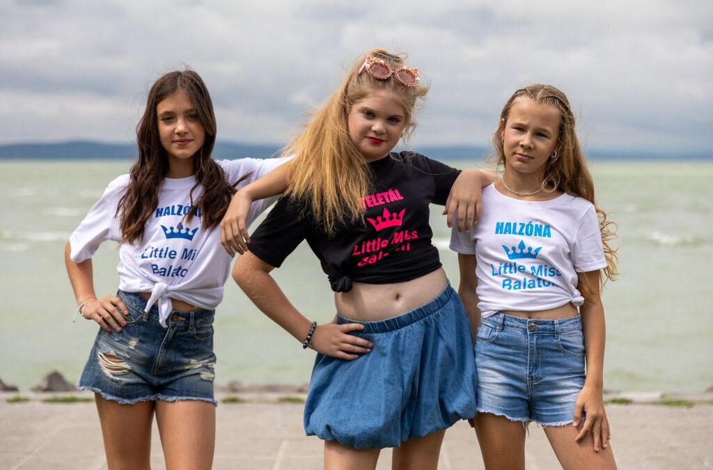 Siófokon koronázták meg a 2025-ös Little Miss Balaton győzteseit